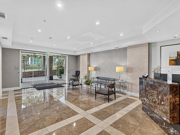 3rd image of 3225 Turtle Creek Blvd APT 1528