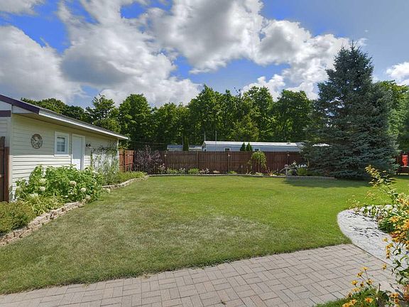 5th image of 4969 Luanne Ln