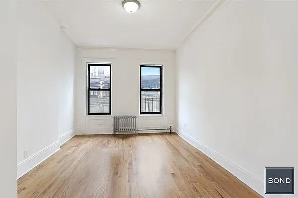 Rented by Bond New York | media 11