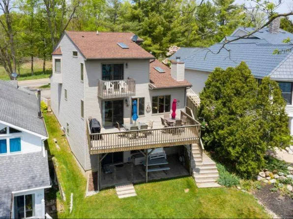 15525 S M 43 Hwy, Hickory Corners, MI 49060