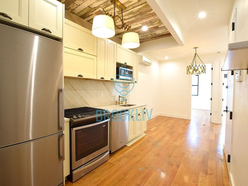 1st image of 1426 Dekalb Ave #2D