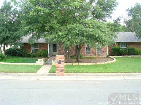 2nd image of 141 Patrick Henry Dr