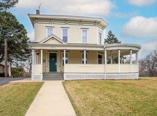 479 N Lake St, Aurora, IL