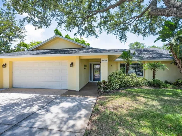 13125 Cimarron Cir N, Largo, FL 33774