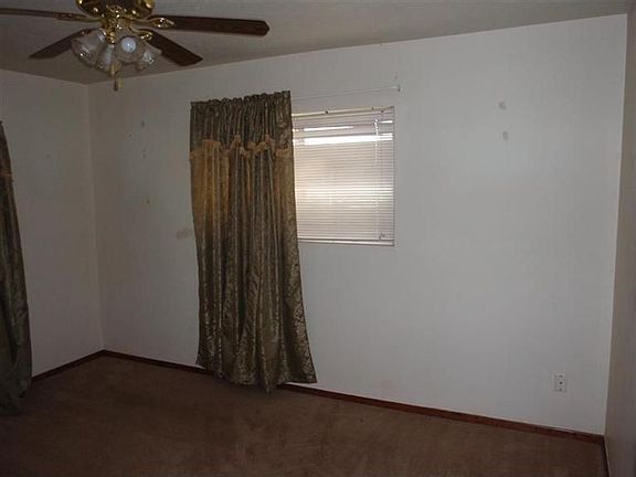 5th image of 103 Edward Dr