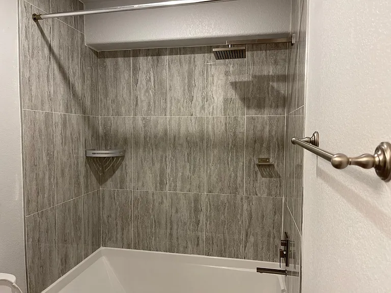 5775 W 29th St #705 — Photo 8