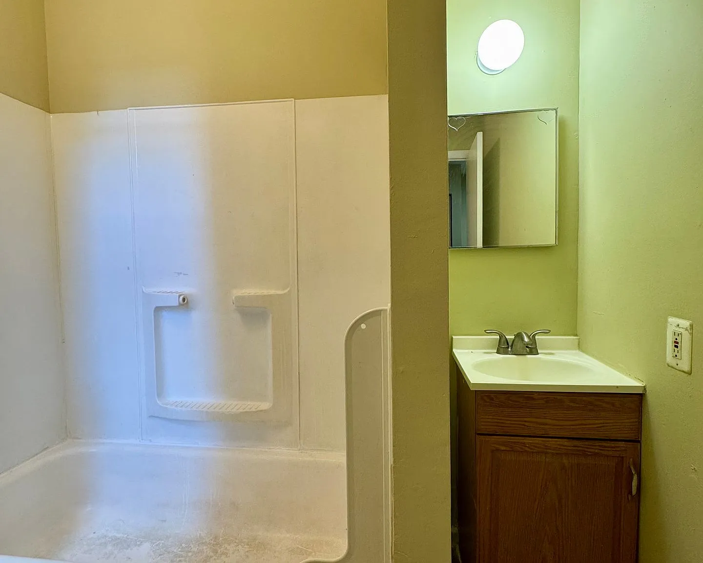 Apartment Units in Midtown, Baltimore, MD! — Photo 2
