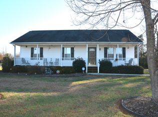 5708 Wagon Farm Rd, Efland, NC 27243