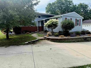 1428 W Northmoor Rd, Peoria, IL 61614