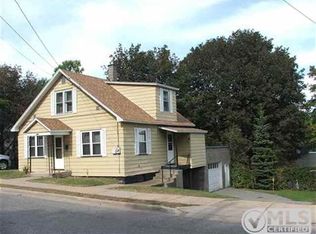 604 W Baraga Ave, Marquette, MI 49855