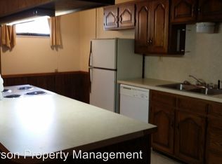 1124 W McCarty St APT F, Jefferson City, MO 65109