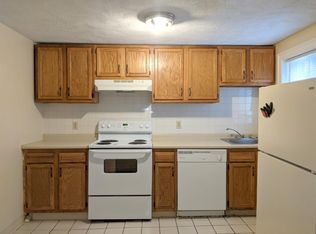 7 Banks St #2, Cambridge, MA 02138