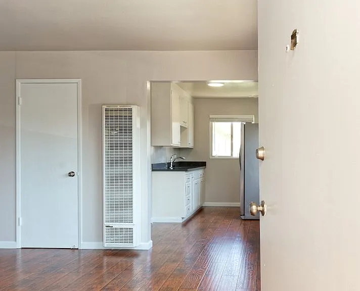 3405 Dimond Ave — Photo 14