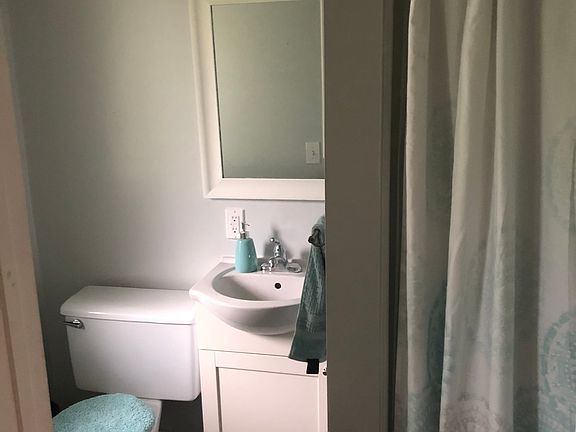 5th image of 18428 Chaucer Ln