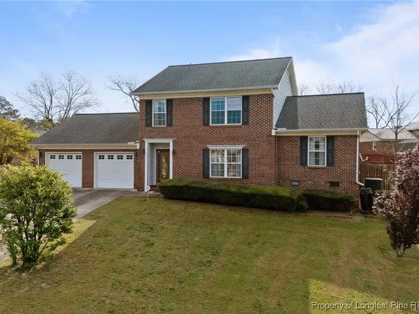 241 Lake Side Rd, Raeford, NC 28376