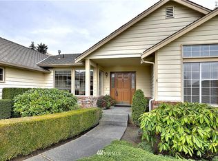 5209 Ridge Pl NE, Tacoma, WA 98422