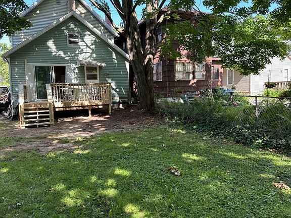2nd image of 118 N Fairview Ave