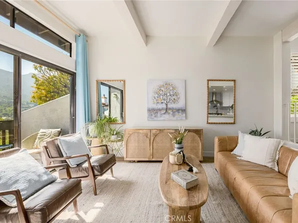 1550 Michael Ln, Pacific Palisades, CA 90272