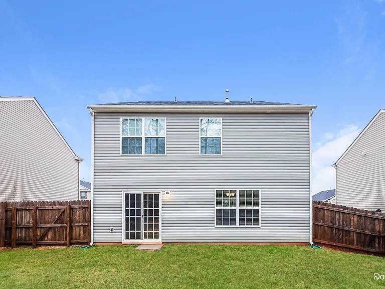 3318 Victoria Brook Ln — Photo 15
