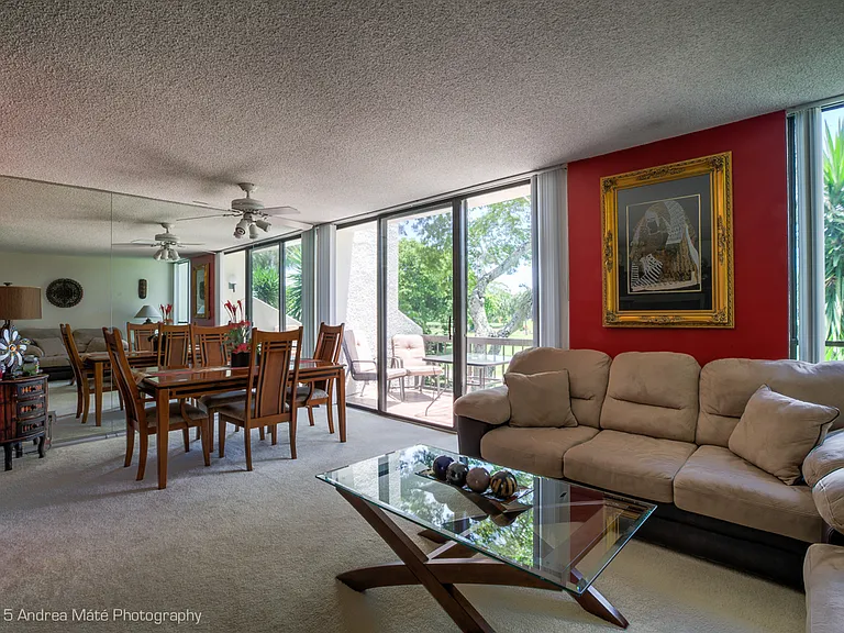 2400 Bridgewood Dr #TOWNHOUSE — Photo 6
