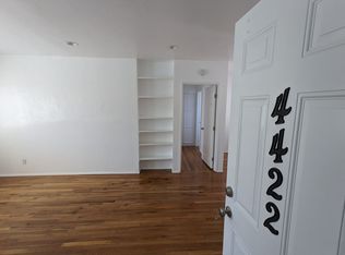 Exemplifying Style, Serenity & Lifestyle! Upstairs ~ 1 Bedroom / 1 Bathroom!, San Diego, CA 92116