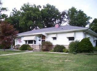 905 Killarney Dr, Greenville, IL
