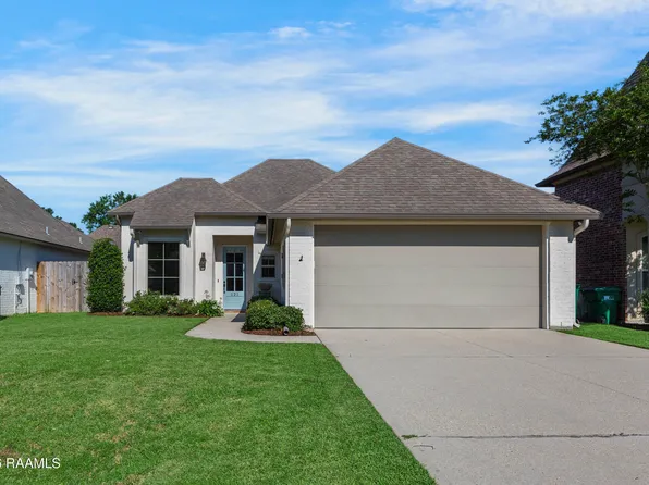 121 Fairwood Dr, Broussard, LA 70518