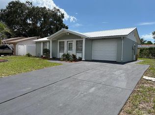 4833 Dogwood St, New Port Richey, FL 34653