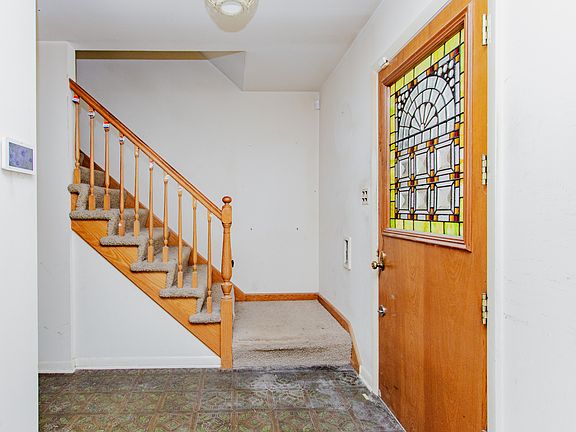 3rd image of 5 S Donald Ave