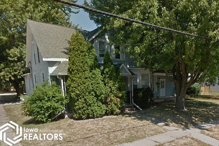 2nd image of 1414 Corse St