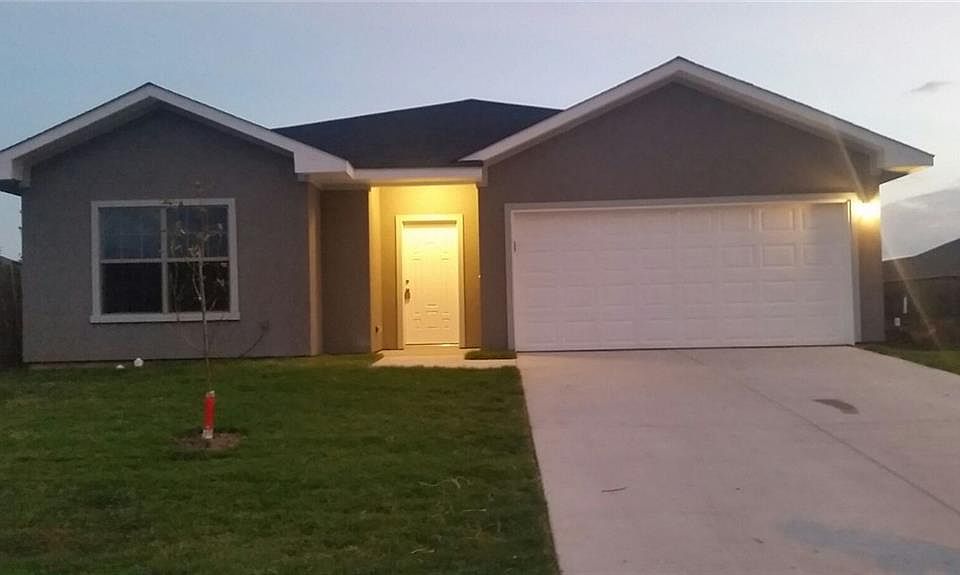1st image of 3102 Landrum Lakes Ct