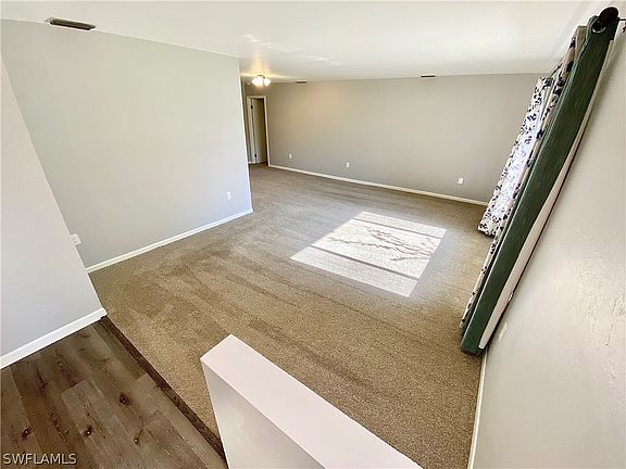 3rd image of 101 Xelda Ave N