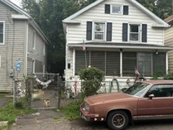 17 Miller Street, Middletown, CT 06457