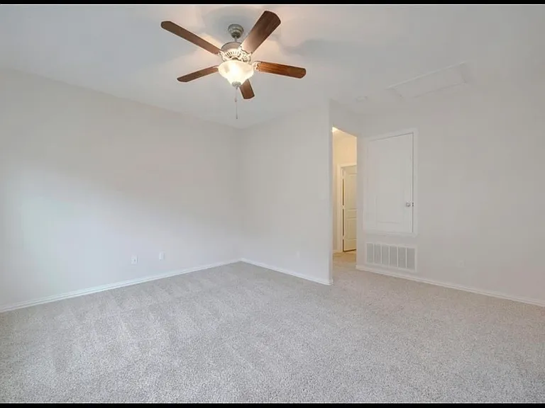 528 Rancho Verde Dr — Photo 11