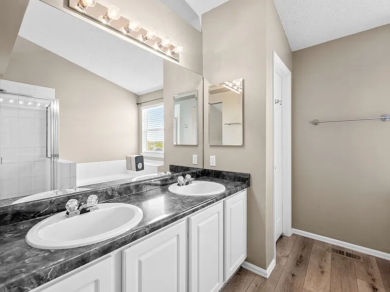 4516 Laramie Sky Dr — Photo 11