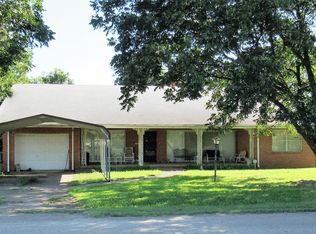 500 W Hill St, Walnut Ridge, AR 72476