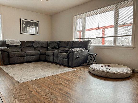 4th image of 20650 E 1100th Rd