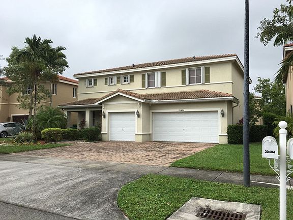 3rd image of 20484 NW 11th Ave