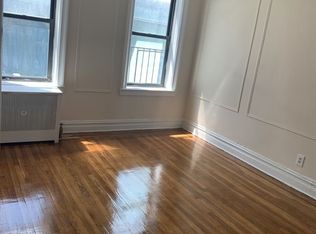 4237 Union St APT 26B, Flushing, NY 11355