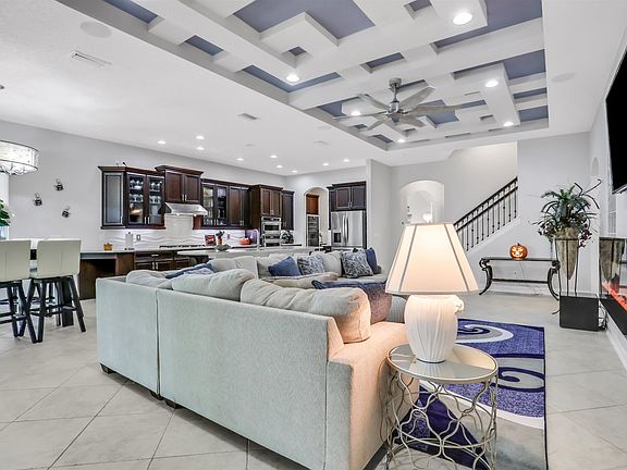 3rd image of 58 Bonita Vista Dr