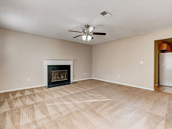 5th image of 6730 Manor Creek Dr