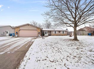 13612 Wakefield Pl, Grabill, IN 46741