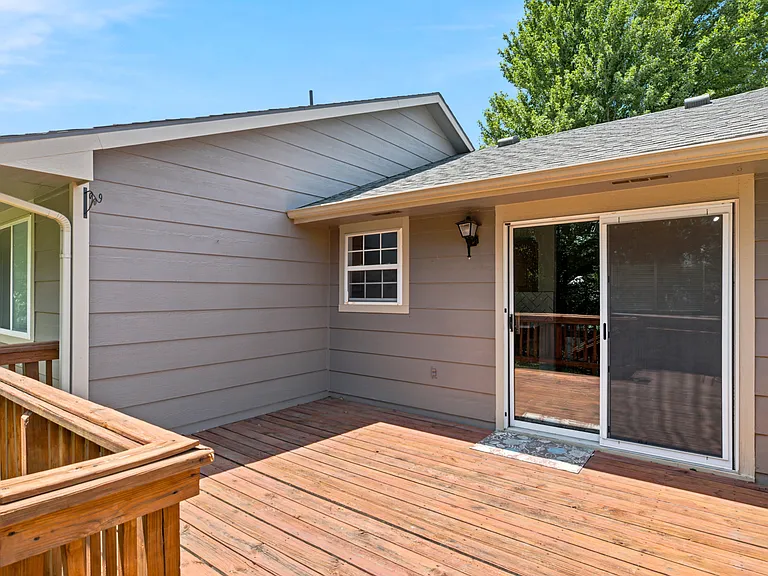 1428 N Rawhide St — Photo 33