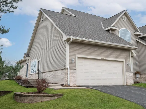1084 Quinlan DRIVE #A, Pewaukee, WI 53072