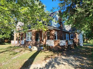 704 Kawana Rd, Columbia, SC 29205