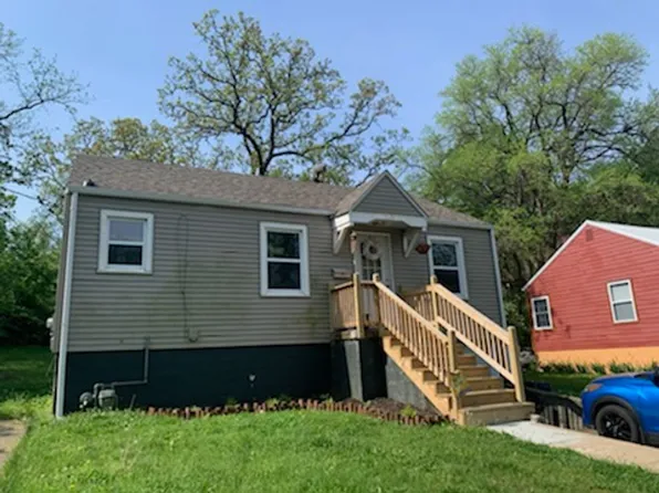 906 E 5th St, Rolla, MO 65401