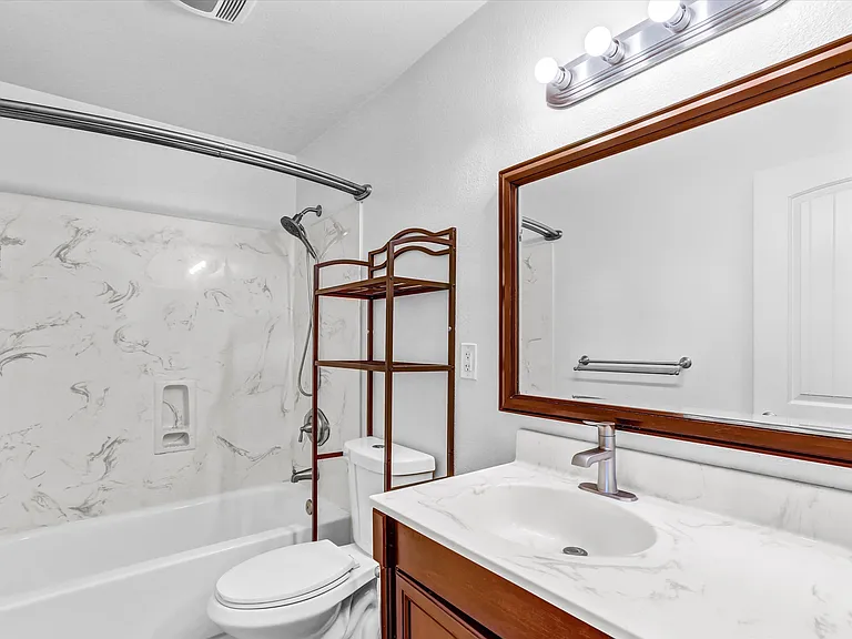 2683 Caulfield Dr — Photo 29