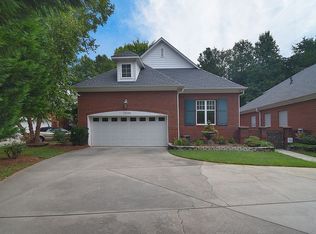 16060 Stonemont Rd, Huntersville, NC 28078