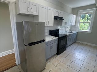 849 S 15th St Floor 3, Newark, NJ 07108