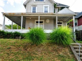 1060 Vance Ave, Coraopolis, PA 15108